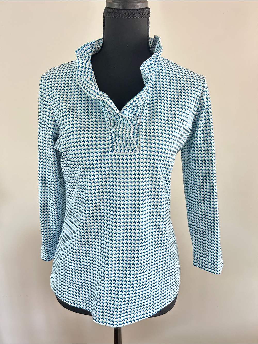 Light Blue Patterned Long-Sleeve Women's Top with Ruffled V-Collar